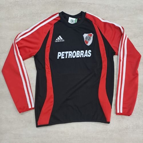 River - Buzo Retro