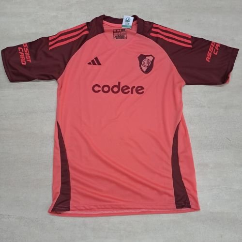 Entrenamiento River Salmon