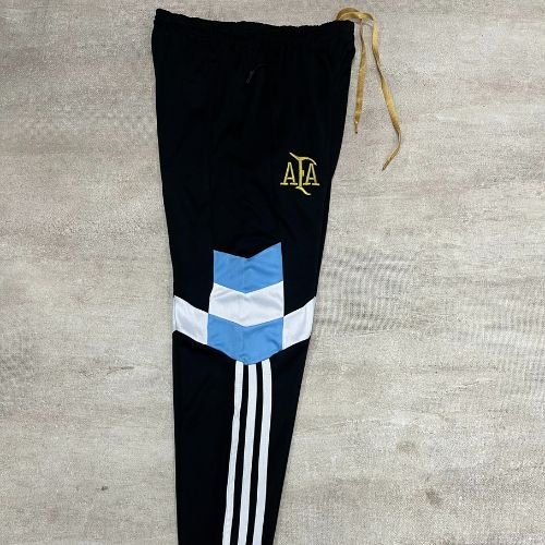 Pantalon largo seleccion