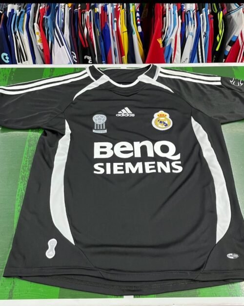 REAL  MADRID ROBERTO CARLOS