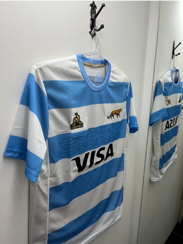 LOS PUMAS
