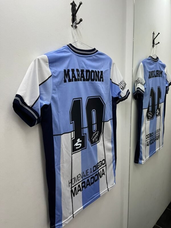 ARGENTINA HOMENAJE A MARADONA