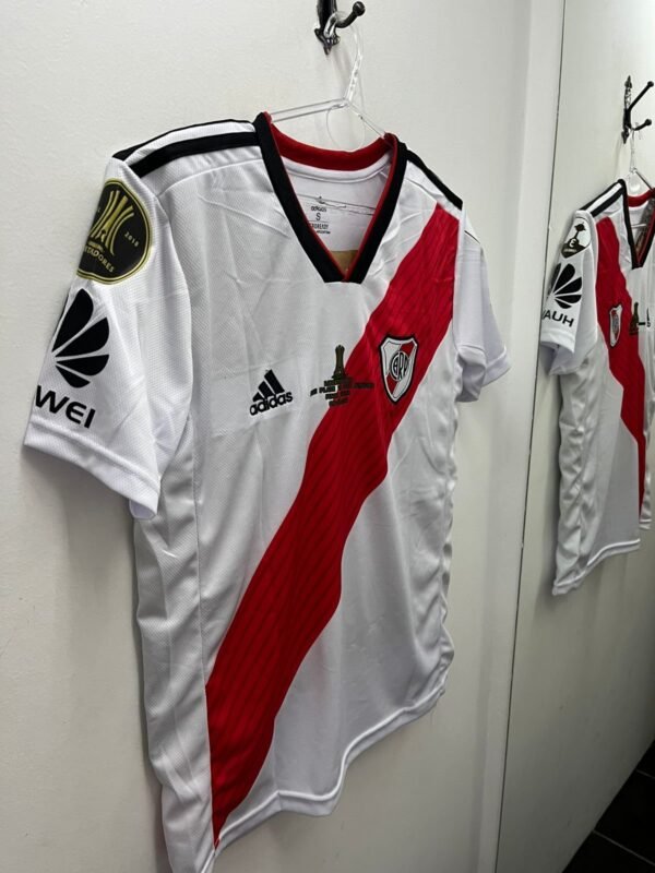 RIVER 2018 JULIAN ALVAREZ