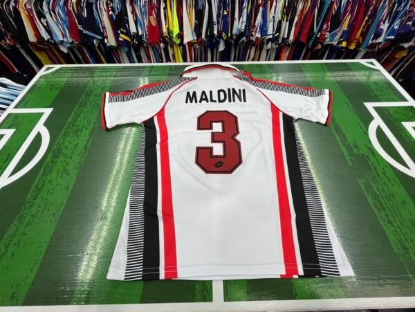 MILAN MALDINI