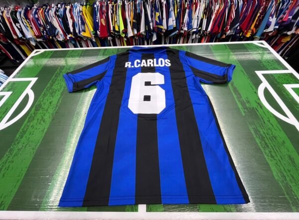 INTER MILAN ROBERTO CARLOS