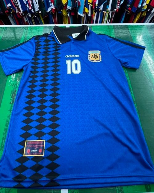 2026/08/1000237406.jpg MARADONA ALT. 1994
