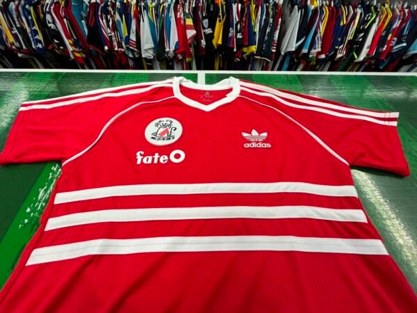 RIVER RETRO 1986