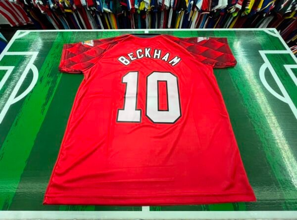 MANCHESTER UNITED RETRO BECKHAM